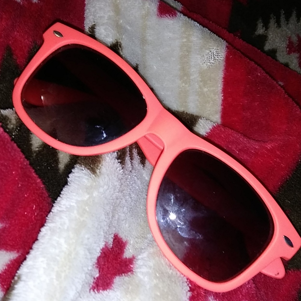 Smooth felt sun glasses (hot pink orangish)